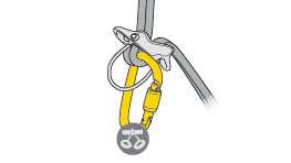 Choice of carabiners for attaching a VERSO or REVERSO to the harness