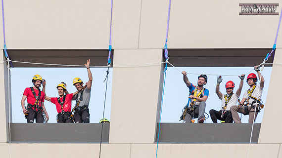 The fastest rope workers in the West are… Team France!