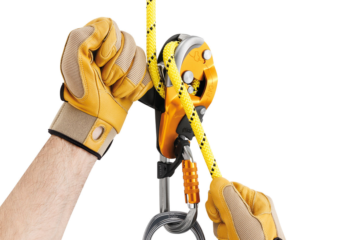 RIG® - Descenders | Petzl USA